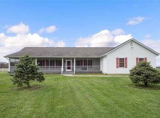 5801 Deer Hill Rd, Waterloo, IL 62298