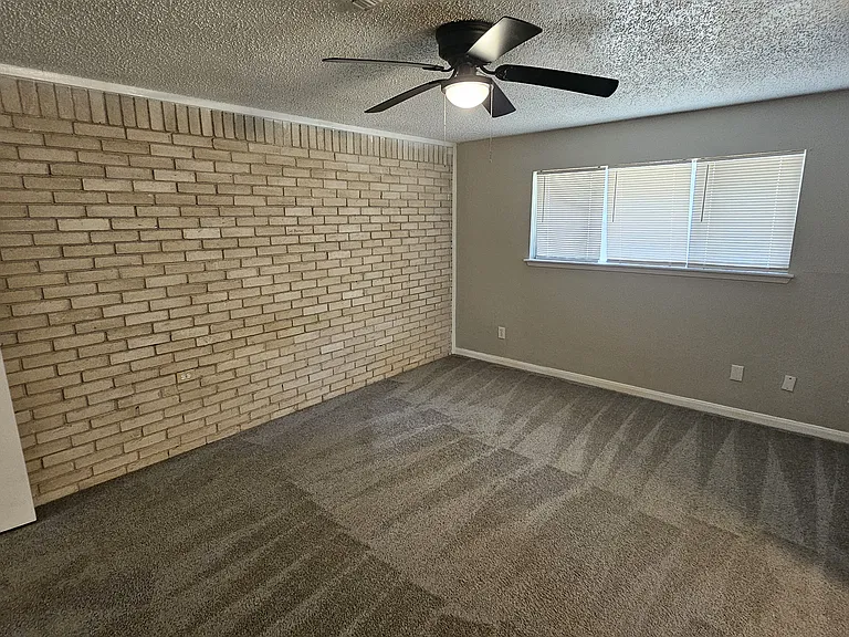 23915 Spring Fork Dr — Photo 18