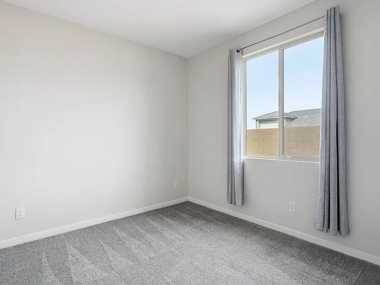 641 S Davidson Ln — Photo 33