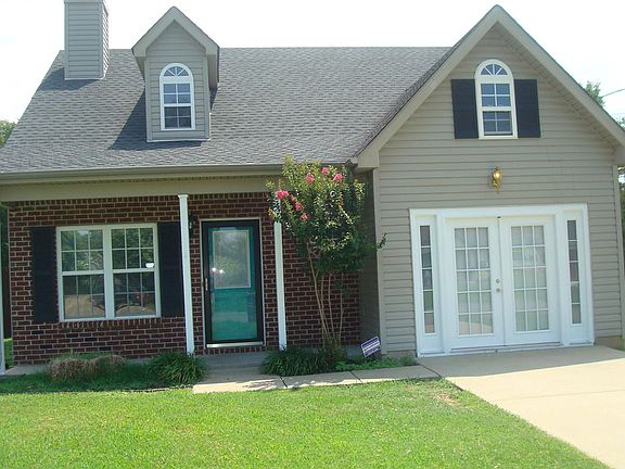 2nd image of 706 Windbirch Trl