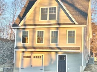 26 Copley Dr, Dover, NH 03820