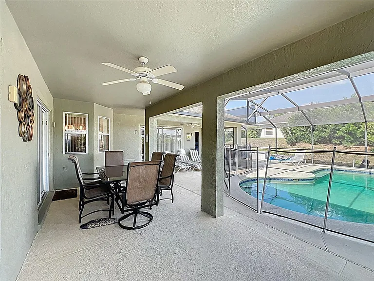 458 Moscato Dr — Photo 23