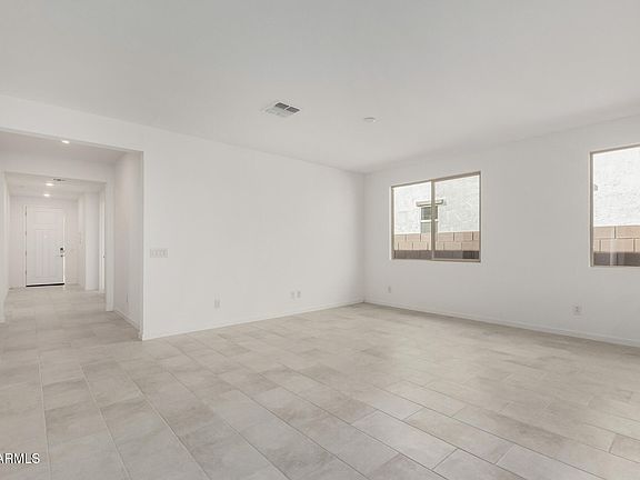 4th image of 2988 E Mecklenburg Way