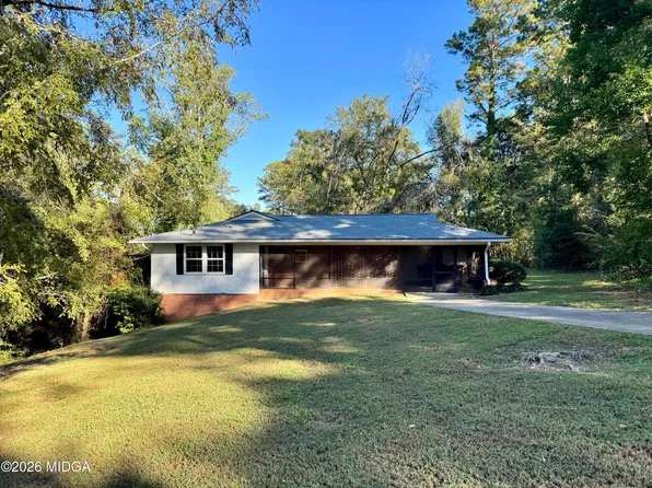 1079 Normandy Rd, Macon, GA 31210