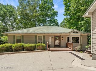 94 Tarnwood Dr, Brandenburg, KY 40108