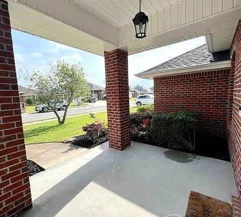 5th image of 2351 Tall Oak Dr