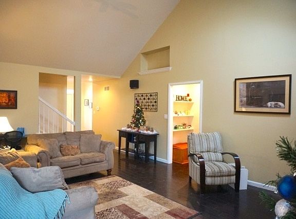 Also features gas fireplace & 2 skylights for lots of natural light.