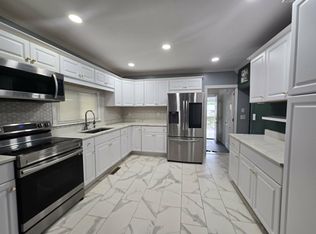 (Undisclosed Address), Schenectady, NY 12308