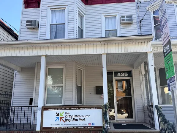 435 59th Street image 1 of 22