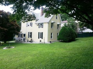 32 Leroy Ave, Valhalla, NY 10595