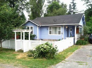 2711 NE 137th St, Seattle, WA 98125