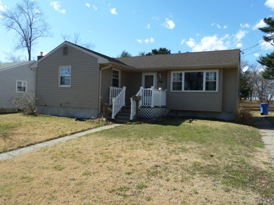 1st image of 121 W Military Dr