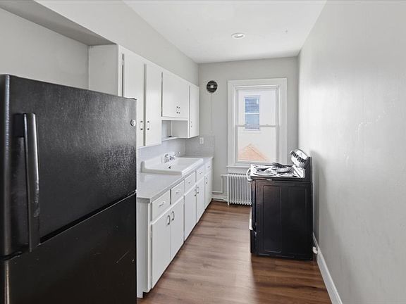 5th image of 199 Purchase St APT 2