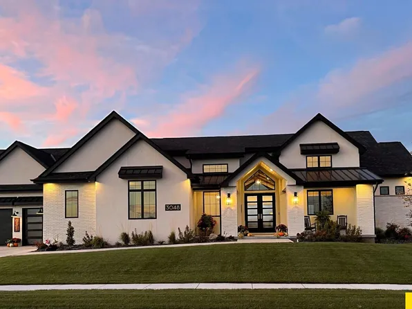 3048 Bryan Shore Dr, Fremont, NE 68025