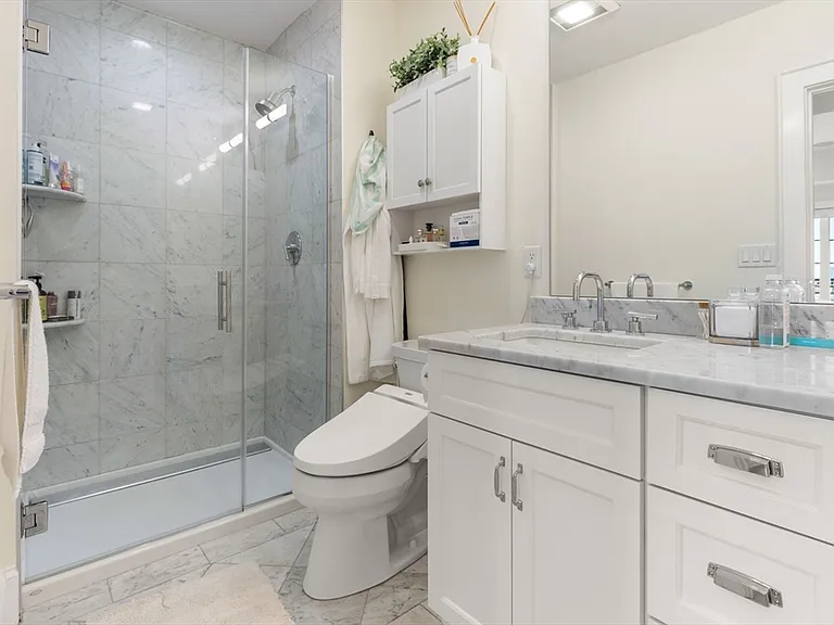 380 Bunker Hill St #210 — Photo 18
