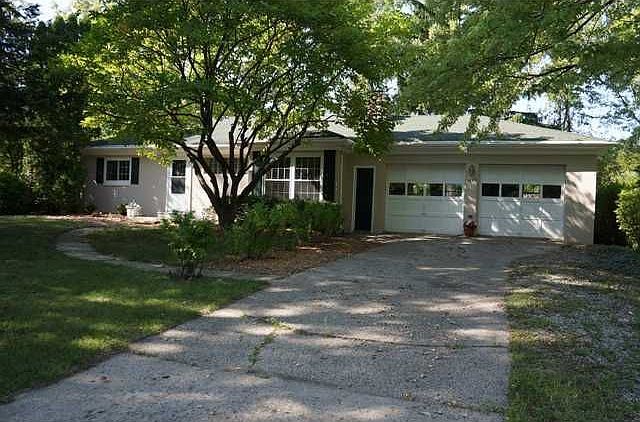 1st image of 1625 Greencrest Ave