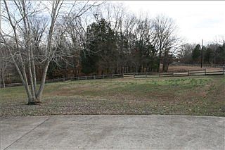 3rd image of 1213 Debra Dr
