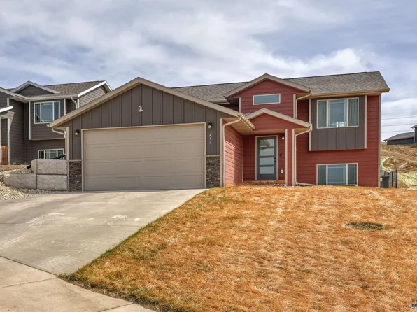 442 Haakon St, Rapid City, SD 57703