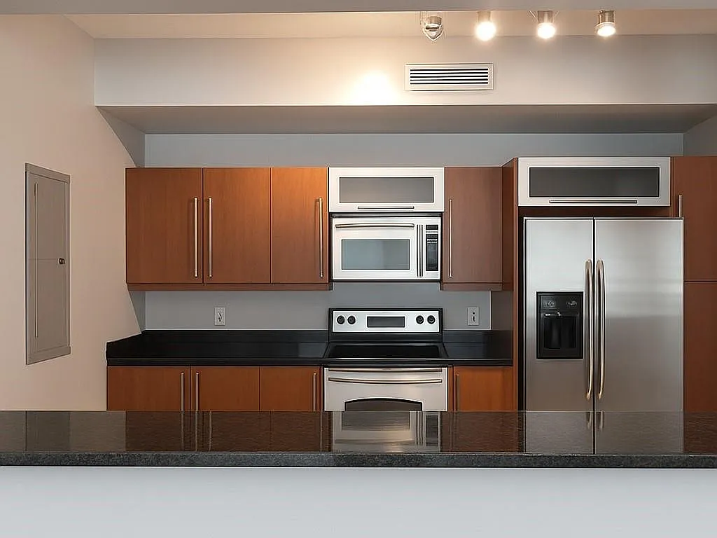 Toscano Condo — Photo 2