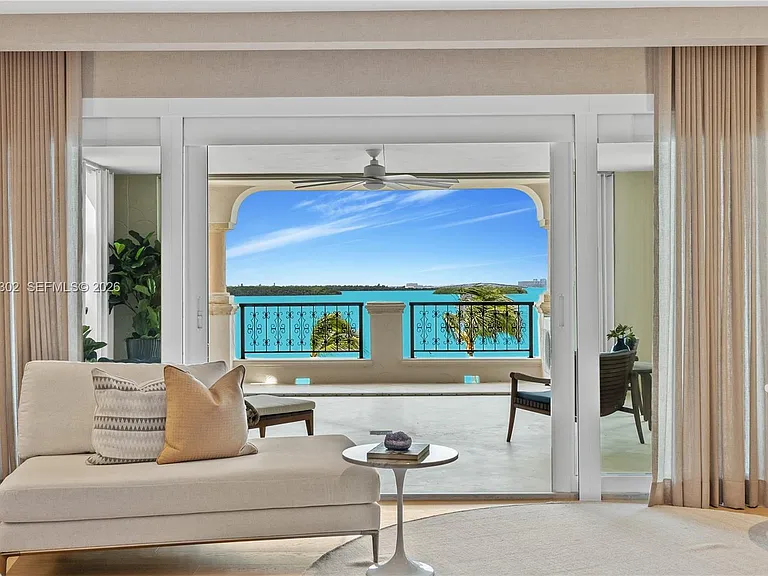 5242 Fisher Island Dr #5242 — Photo 9