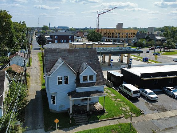2nd image of 417 12th St