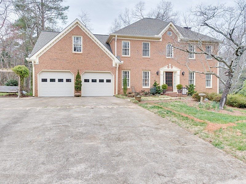1st image of 2149 Lamplight Dr