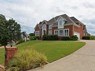 5720 Topsail Greens Dr, Chattanooga, TN 37416
