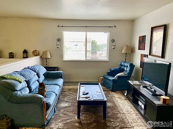 3rd image of 4333 Lake Mead Dr