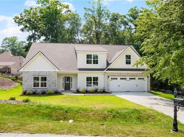 232 Lee Road 451, Phenix City, AL 36870