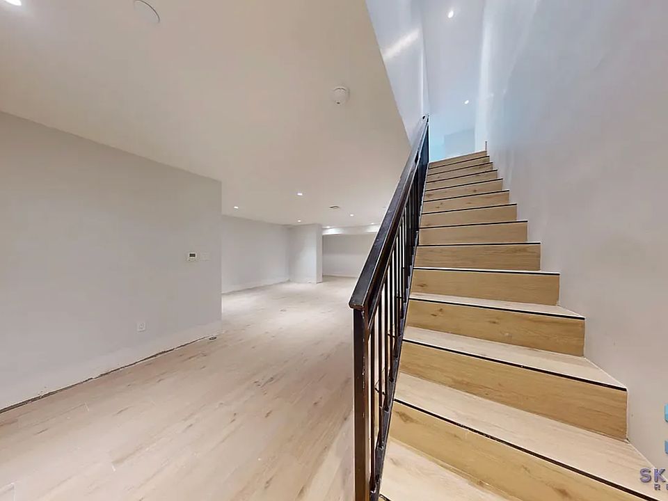 1st image of 43-25 52nd St #1V