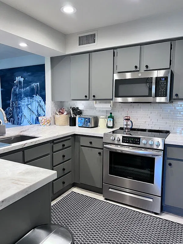 2 bed, 2.0 bath, 1535 sqft, $3,650 — Photo 4