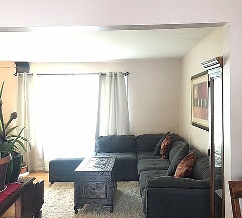 2nd image of 8408 Glendale Dr