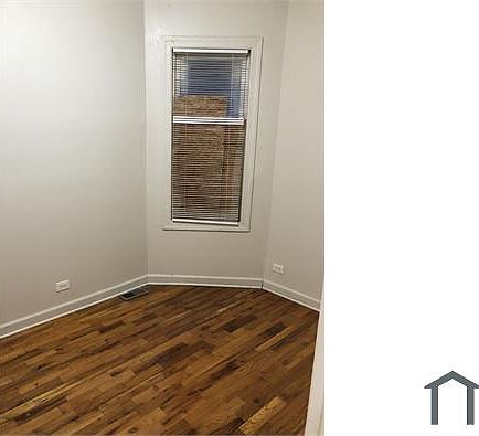 3rd image of 652 N Monticello Ave #1