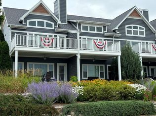 416 S 3rd Ave #2, Sturgeon Bay, WI 54235