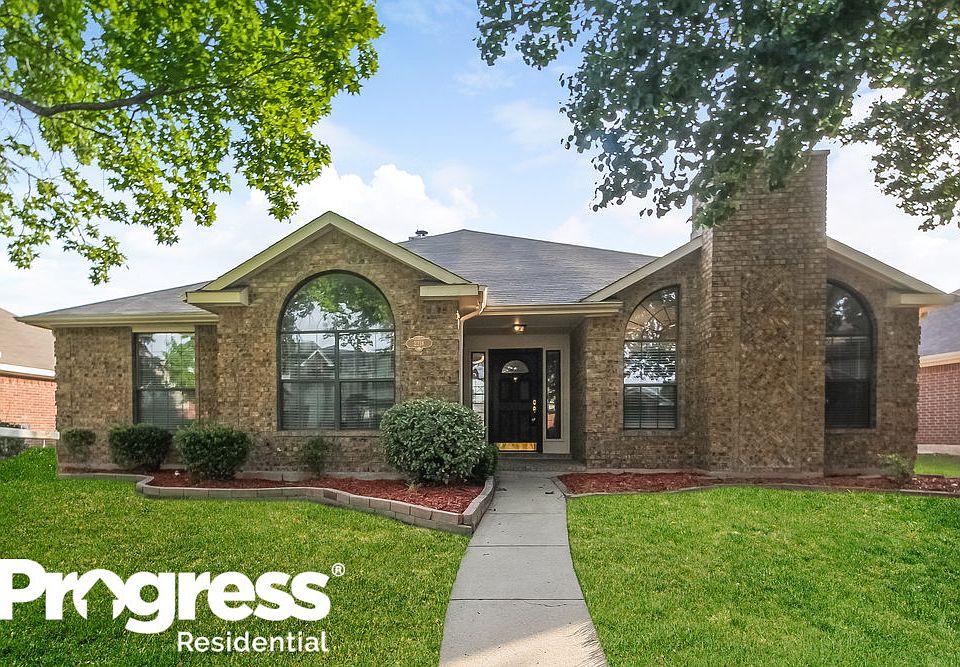 1st image of 2218 Stillwater Dr