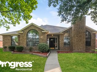 2218 Stillwater Dr, Mesquite, TX 75181