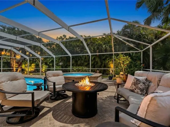 6778 Buckingham CT, NAPLES, FL 34104