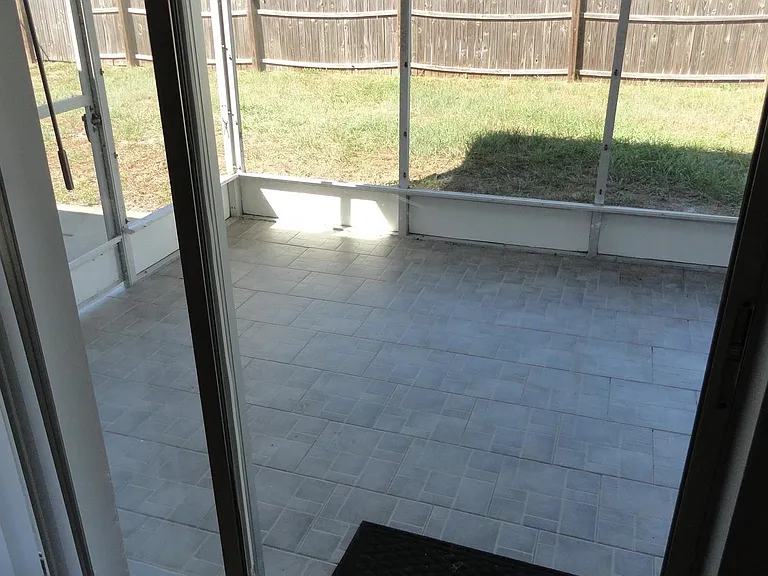 Cherrywood Dr — Photo 16