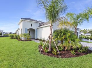 10112 Lake Wales Cir, Sarasota, FL 34241