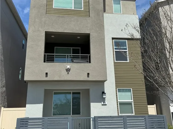 913 E 2nd St, Santa Ana, CA 92701