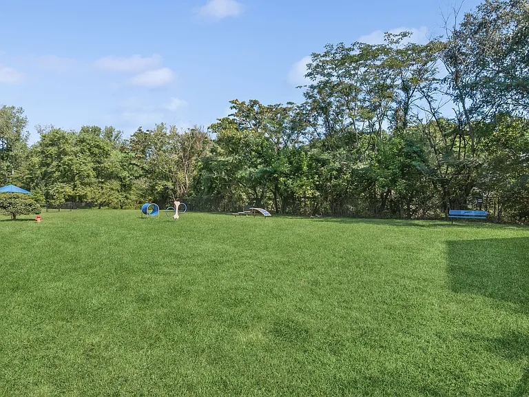 4616 Stoney Trace Dr — Photo 20