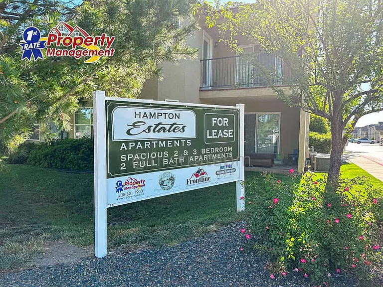 10154 W Garverdale Ln #201 — Photo 3