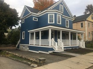 214 Park St, West Roxbury, MA 02132