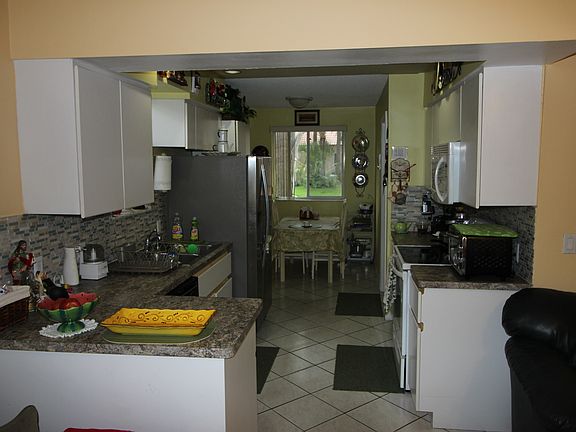 2nd image of 10935 W Broward Blvd
