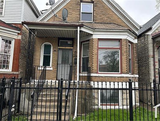 1st image of 324 N Homan Ave