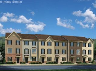 1236 Queen Lyon Ct #0005E, Charlotte, NC 28205