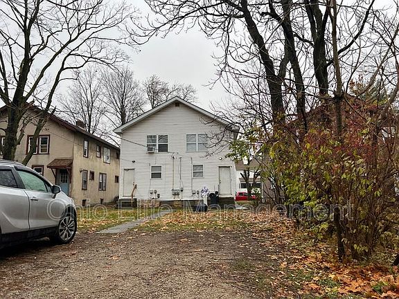 2nd image of 1483 Republic Ave