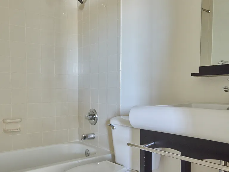 10714 Pagewood Dr — Photo 27