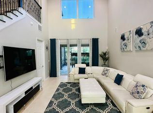 524 Red Rose Ln, Sanford, FL 32771