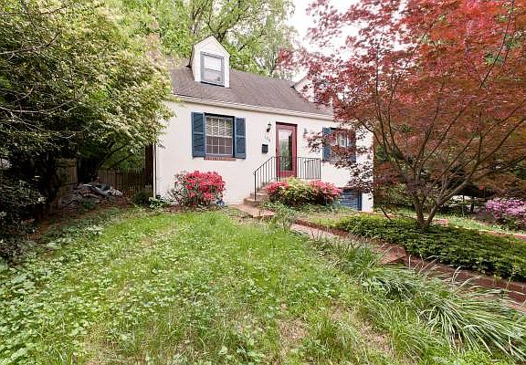 2nd image of 106 Philadelphia Ave
